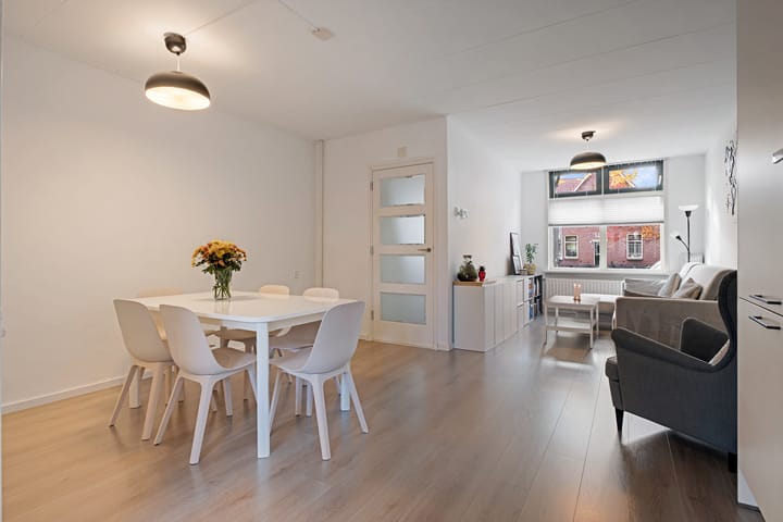 Photo 2 of Pathmossingel 18