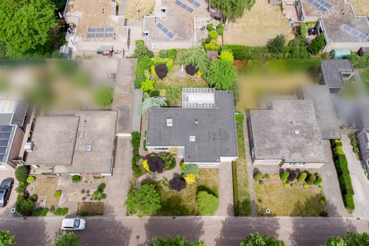 Photo 30 of Meidoornstraat 17