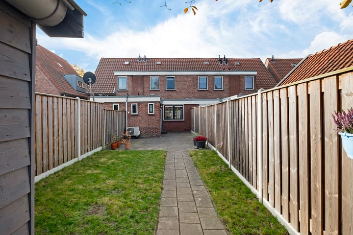 Photo 38 of Pathmossingel 18