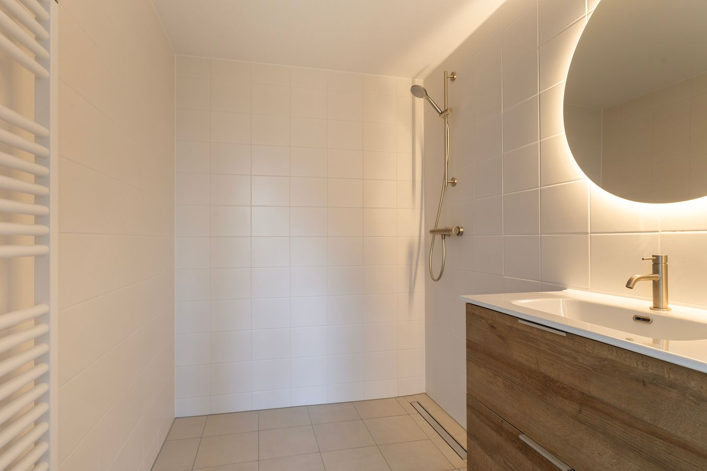 Foto 5 van Martiniplein 15-202