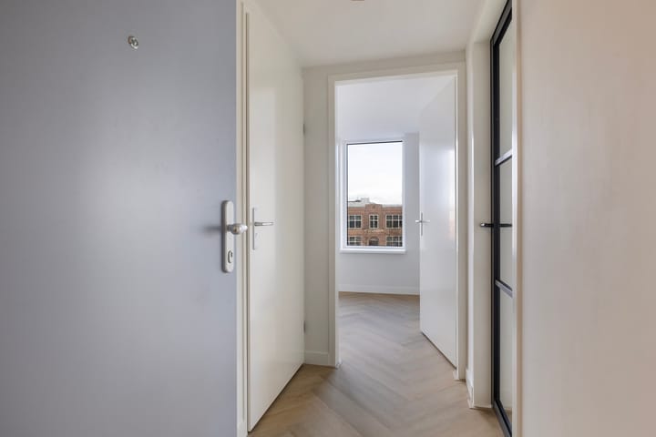 Foto 10 van Martiniplein 15-202