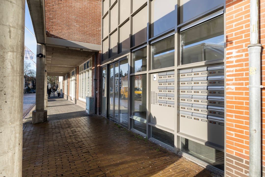 Foto 7 van Martiniplein 15-202