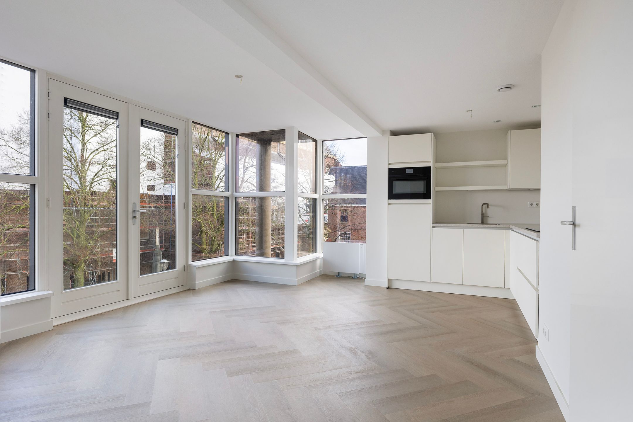 Foto 12 van Martiniplein 15-202