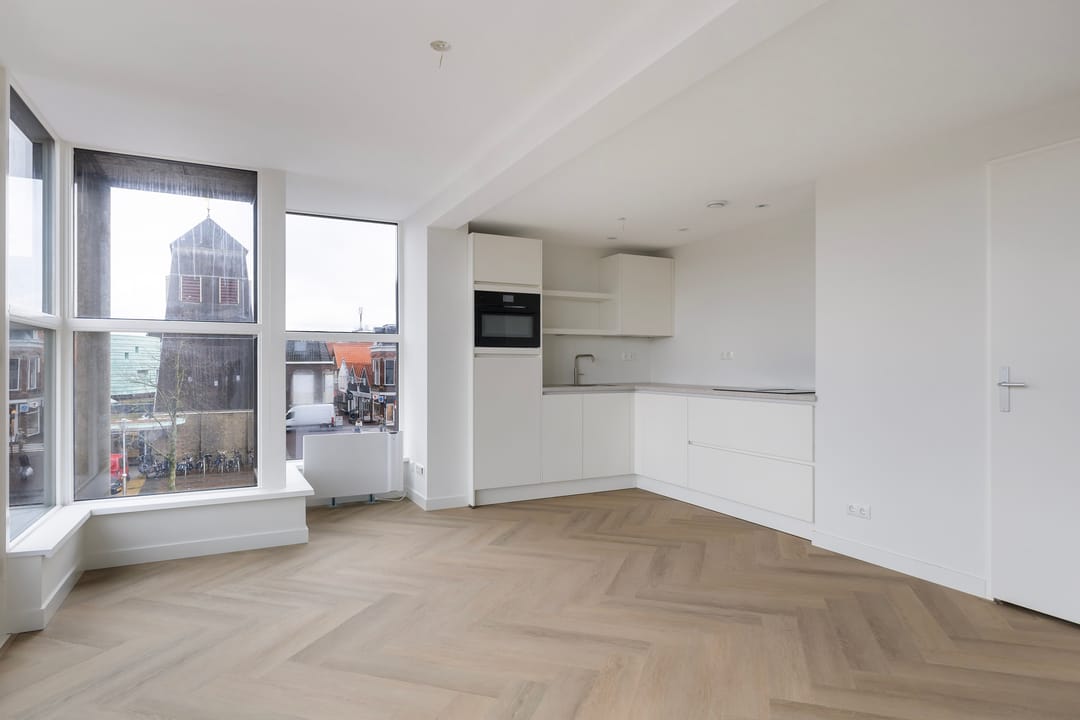 Foto 16 van Martiniplein 15-202