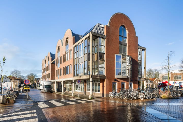 Foto 26 van Martiniplein 15-202