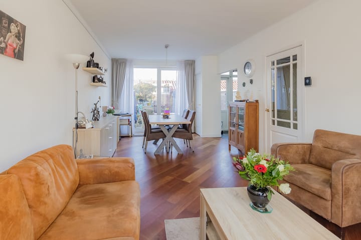 Photo 3 of Celsiusstraat 43