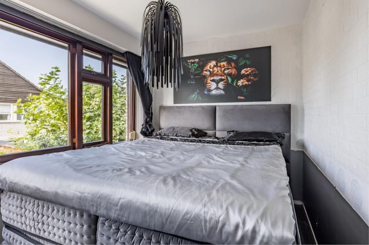 Photo 21 of Jordaanstraat 14