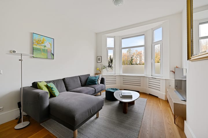 Photo 10 of van Alphenstraat 118