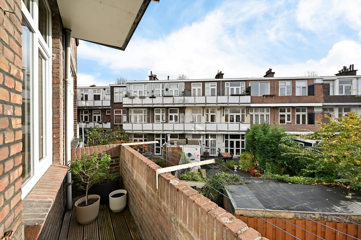 Photo 19 of van Alphenstraat 118