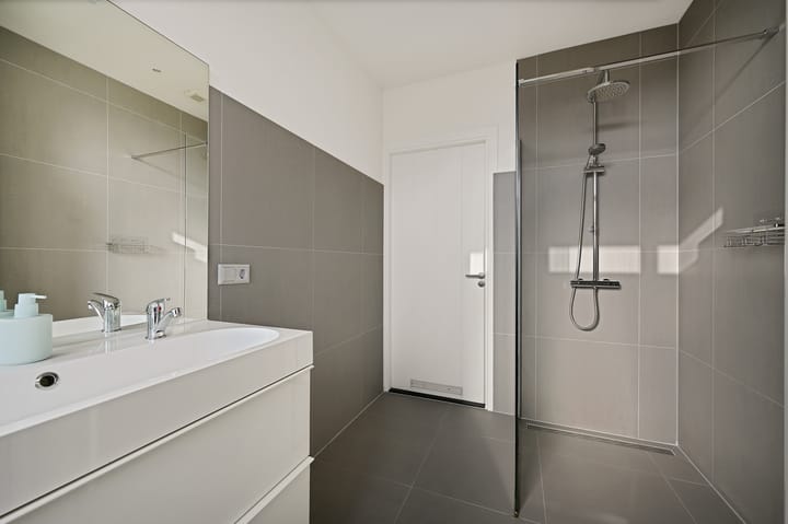 Photo 23 of van Alphenstraat 118