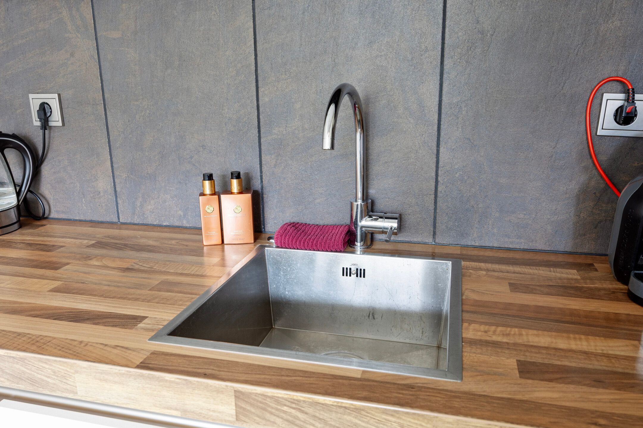 Foto 15 van Louise Michelstraat 7