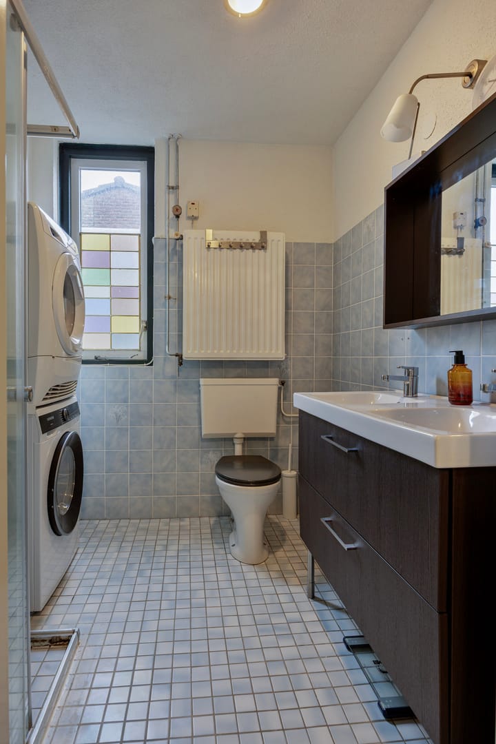 Photo 21 of Louise Michelstraat 7