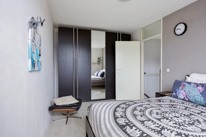 Photo 23 of Louise Michelstraat 7