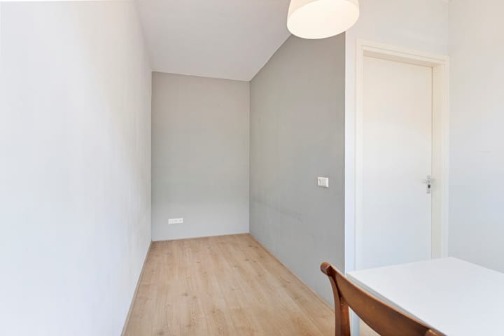 Foto 5 van Bloemstraat 8