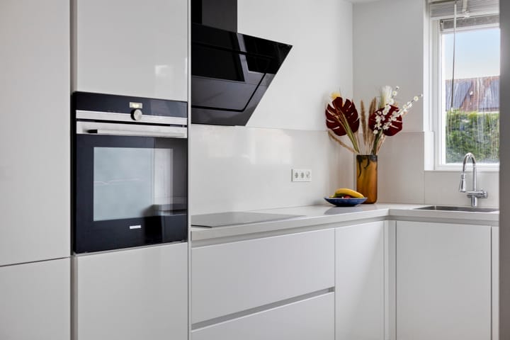 Photo 11 of Impostmeester 13