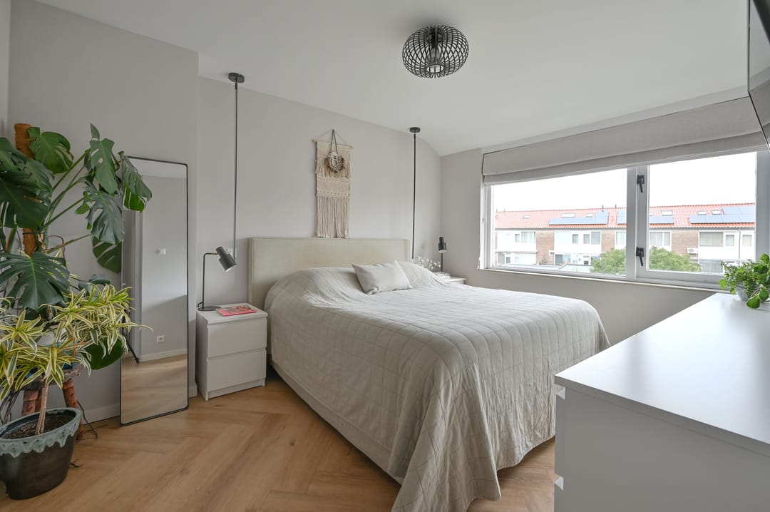 Photo 11 of E. de Bruynstraat 77