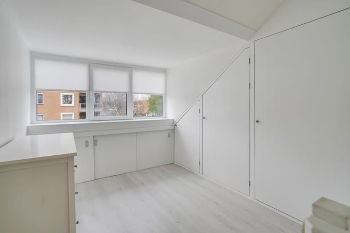 Foto 36 van Wielewaalstraat 17