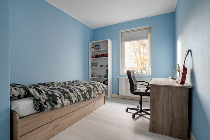 Foto 33 van Wielewaalstraat 17