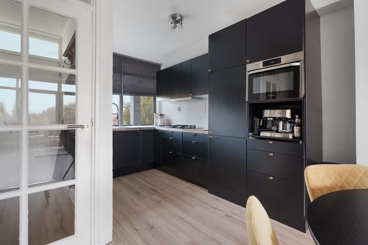 Foto 17 van De Houtmanstraat 107