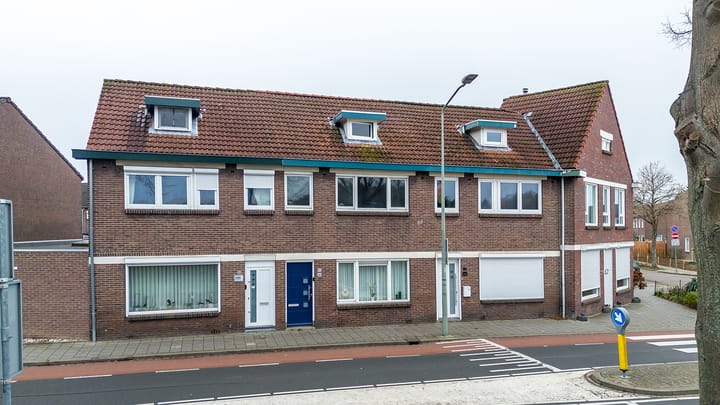 Photo 3 of Parallelweg 247