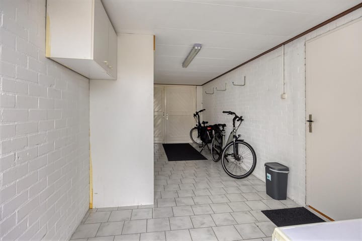 Photo 15 of Munnikplaat 43