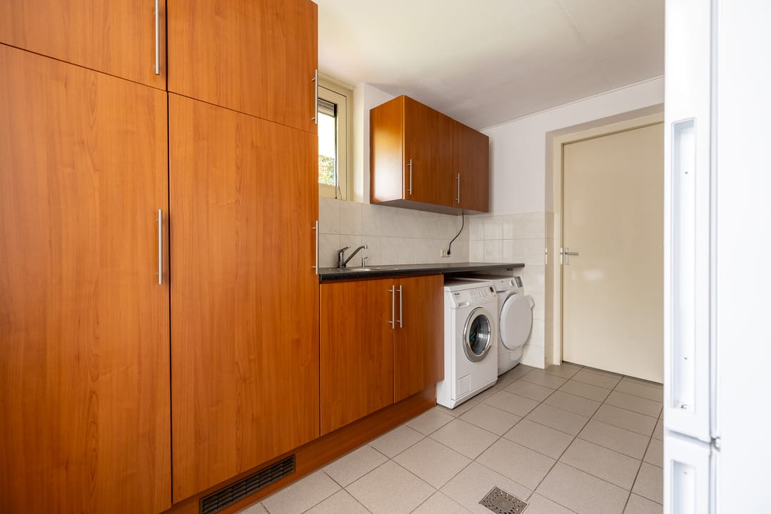 Photo 13 of Koepeloven 2-B