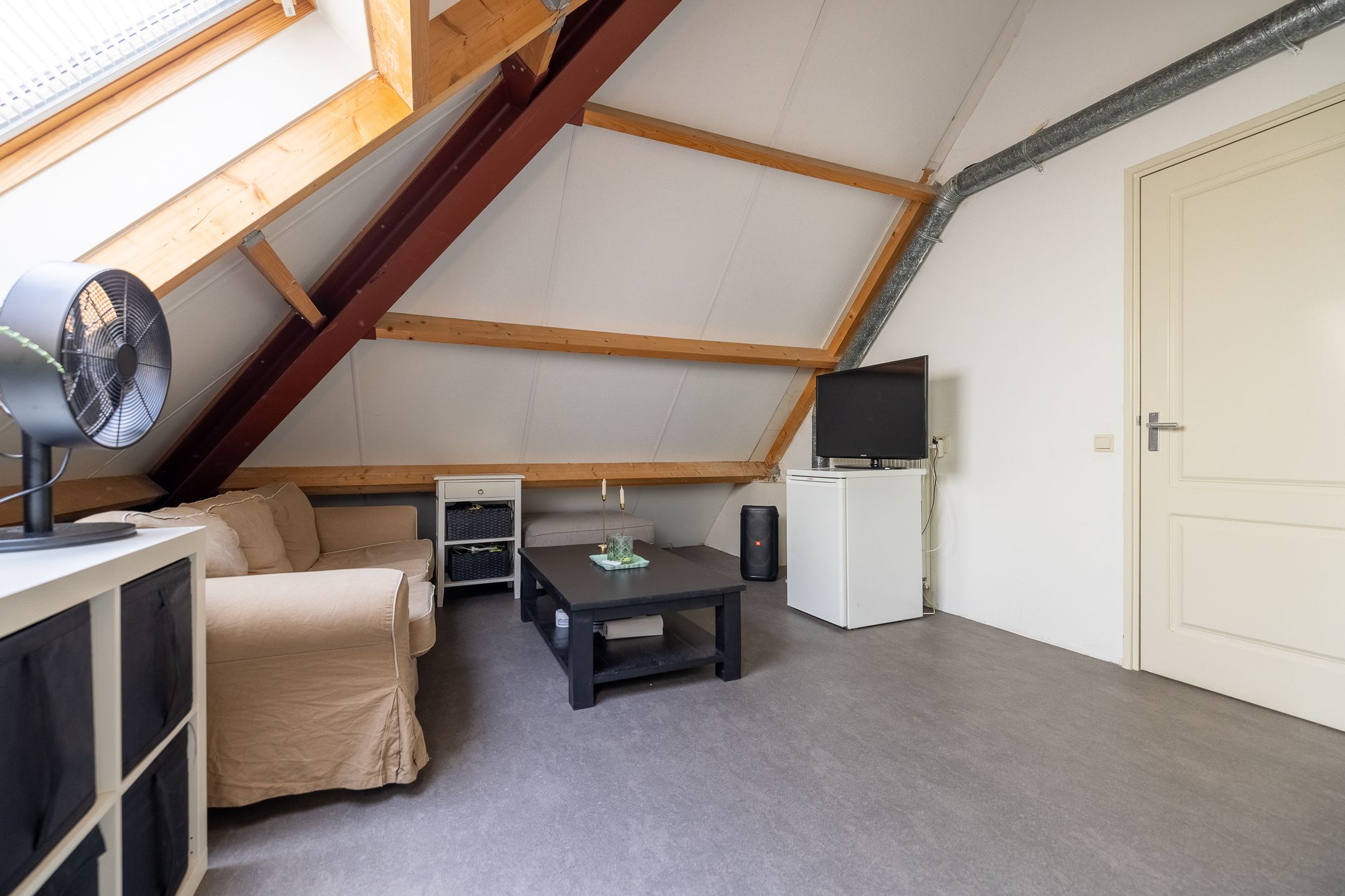 Photo 42 of Koepeloven 2-B