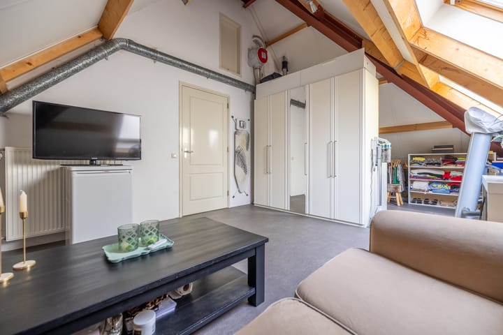 Photo 43 of Koepeloven 2-B