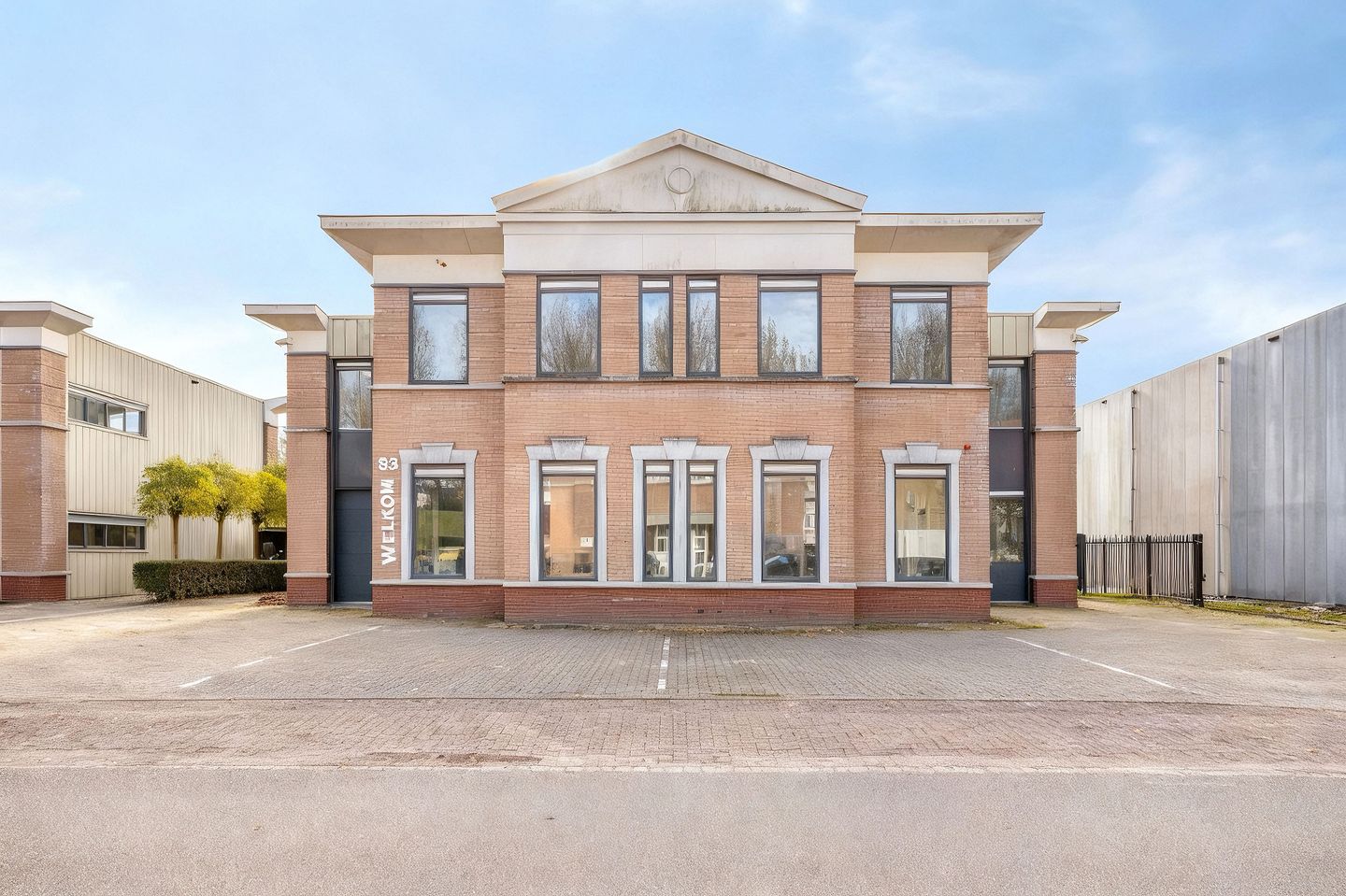 Bekijk foto 1 van Jan Valsterweg 83-85