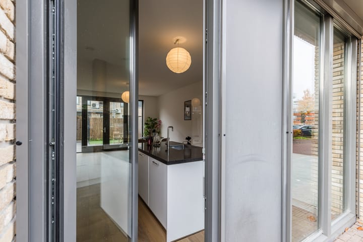 Foto 7 van Erroll Garnerstraat 9