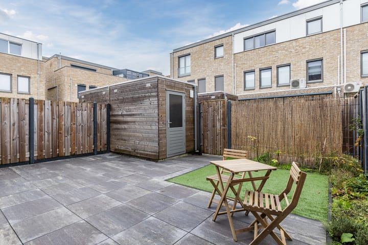 Foto 17 van Erroll Garnerstraat 9