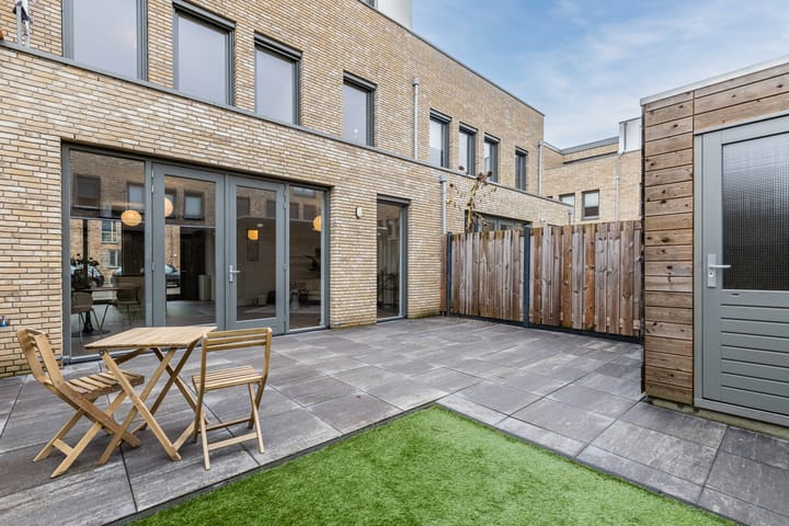 Foto 21 van Erroll Garnerstraat 9