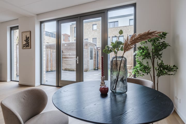 Foto 14 van Erroll Garnerstraat 9