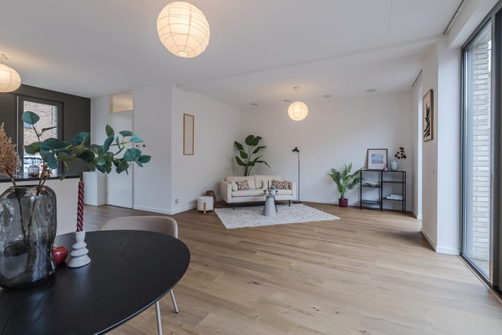 Foto 24 van Erroll Garnerstraat 9