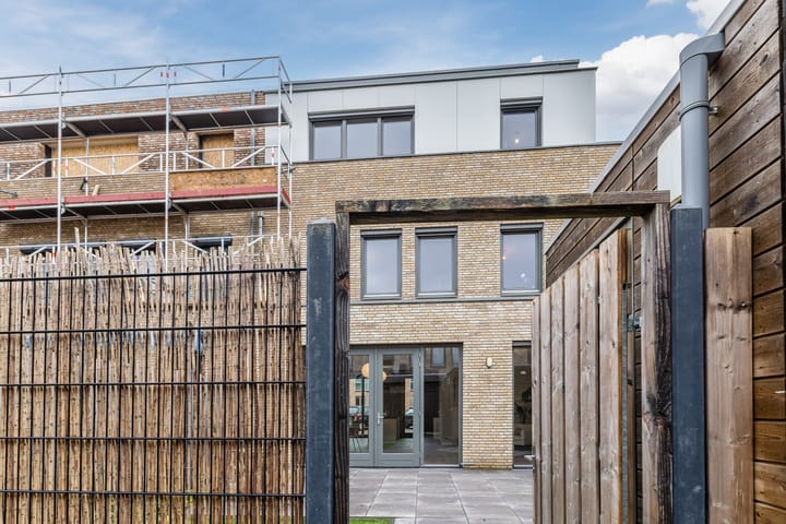 Foto 20 van Erroll Garnerstraat 9