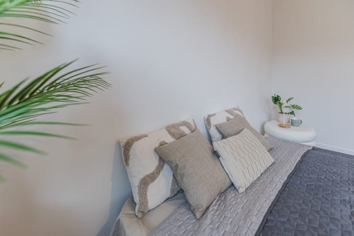 Foto 36 van Erroll Garnerstraat 9