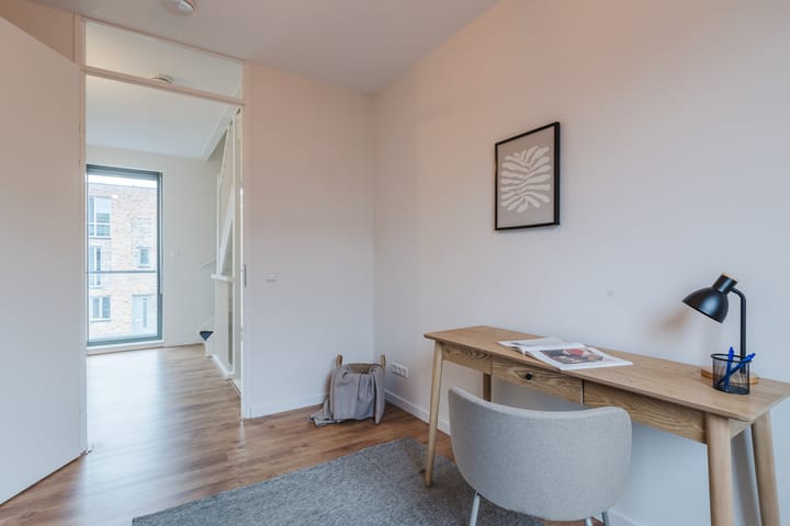 Foto 48 van Erroll Garnerstraat 9