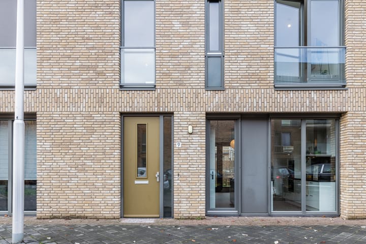 Foto 62 van Erroll Garnerstraat 9