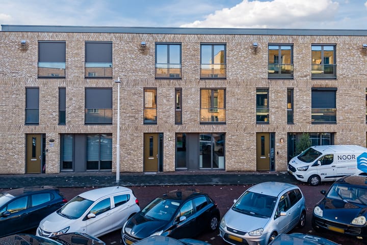 Foto 70 van Erroll Garnerstraat 9