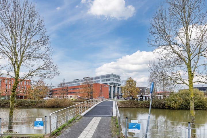 Foto 81 van Erroll Garnerstraat 9