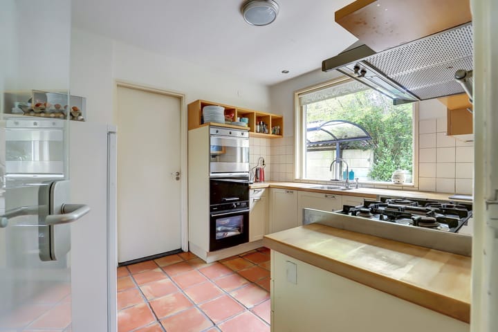 Photo 13 of Amsterdamseweg 34