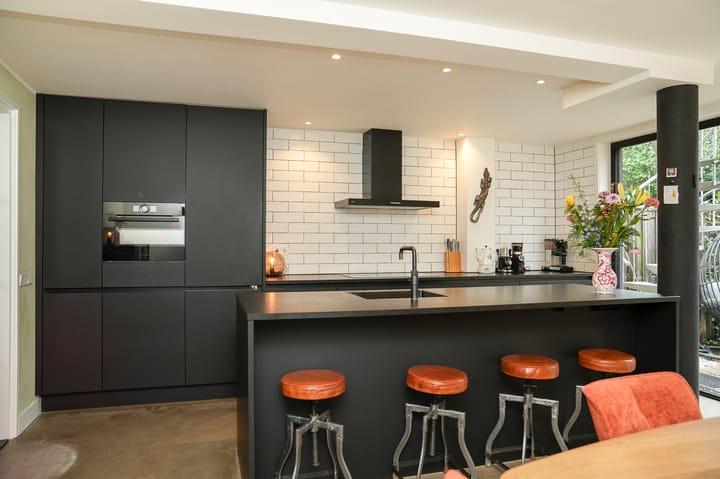 Photo 3 of De Vooysplantsoen 58