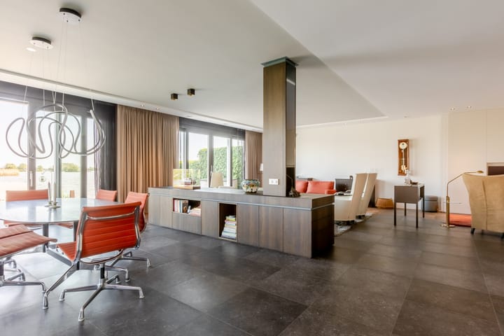 Photo 4 of Notaris d'Aumerielaan 27