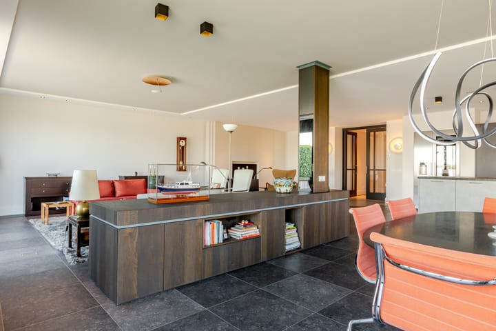 Photo 5 of Notaris d'Aumerielaan 27