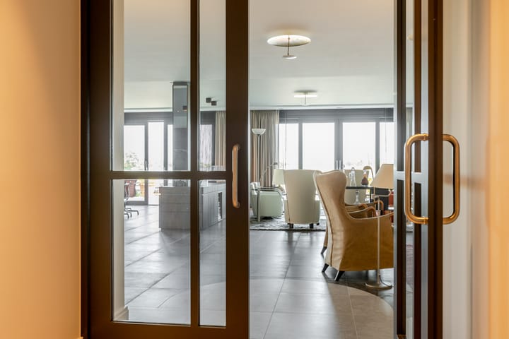 Photo 11 of Notaris d'Aumerielaan 27