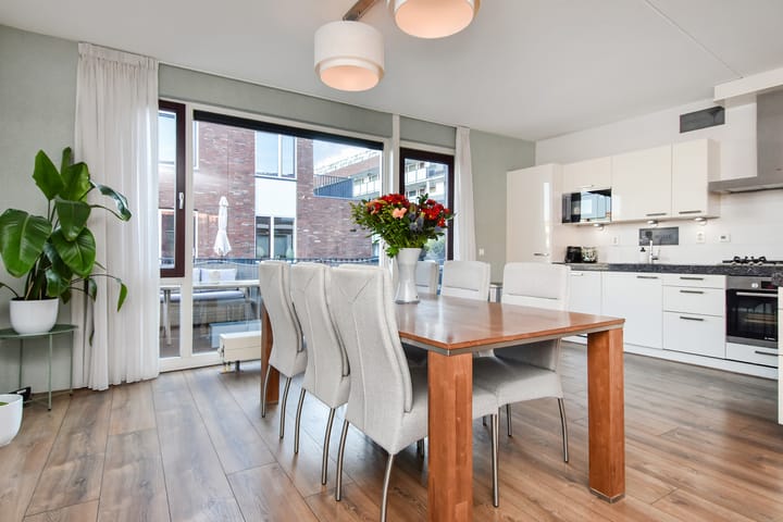 Foto 13 van Oosterhesselenstraat 590