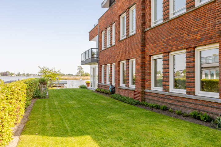 Photo 43 of Notaris d'Aumerielaan 27