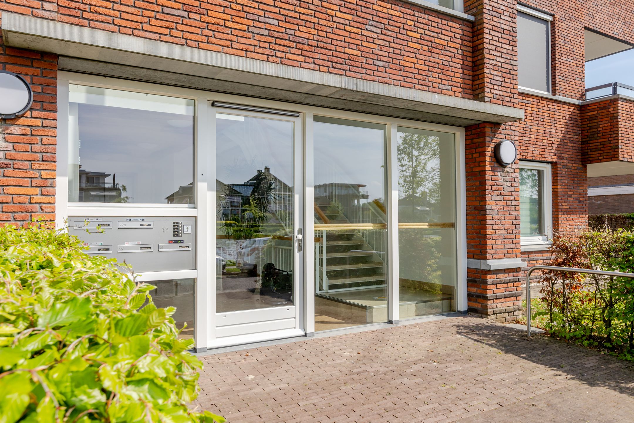 Foto 51 van Notaris d'Aumerielaan 27