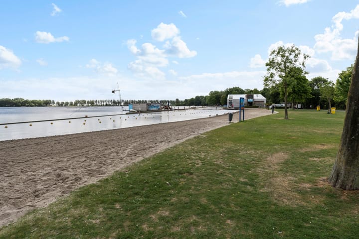 Foto 16 van Valeriusplein 364