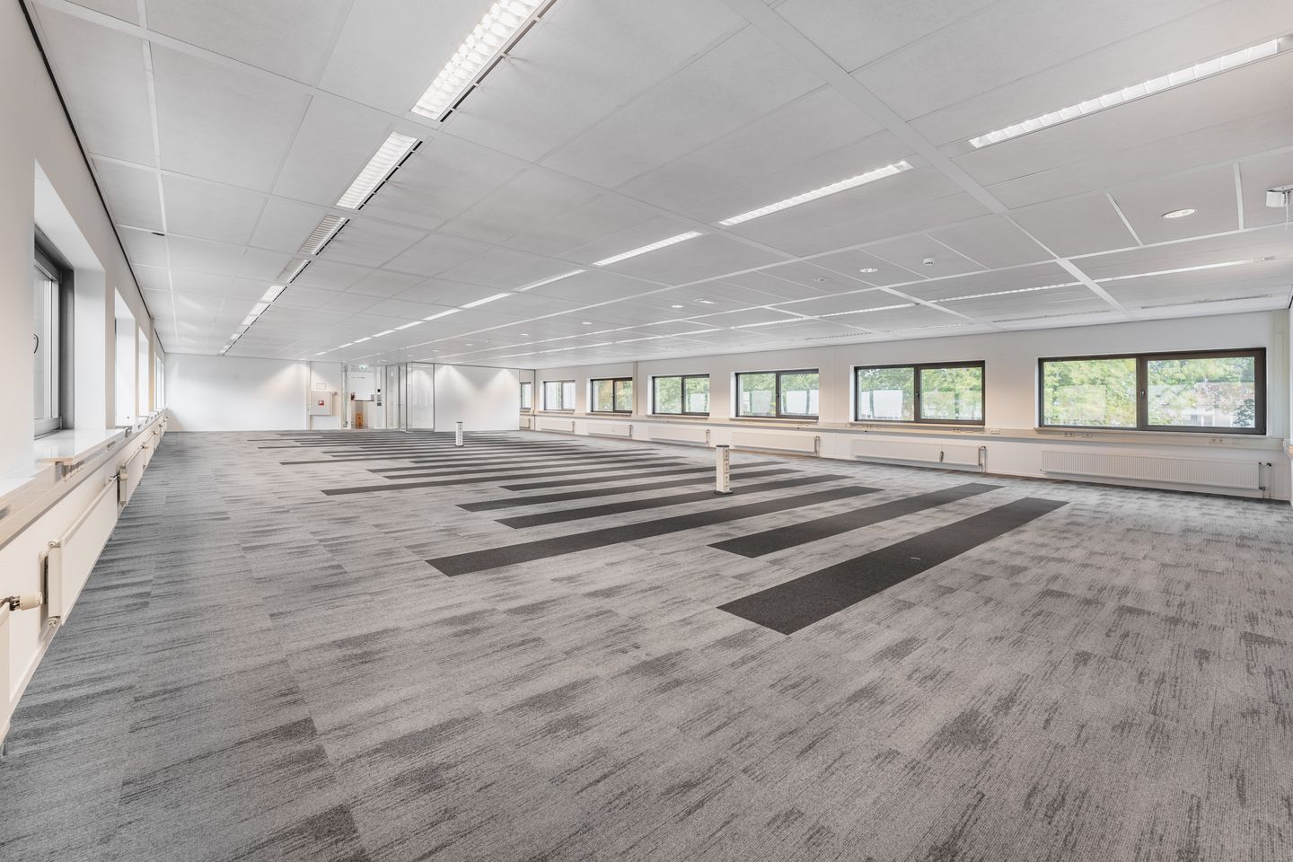 View photo 4 of Larenweg 74